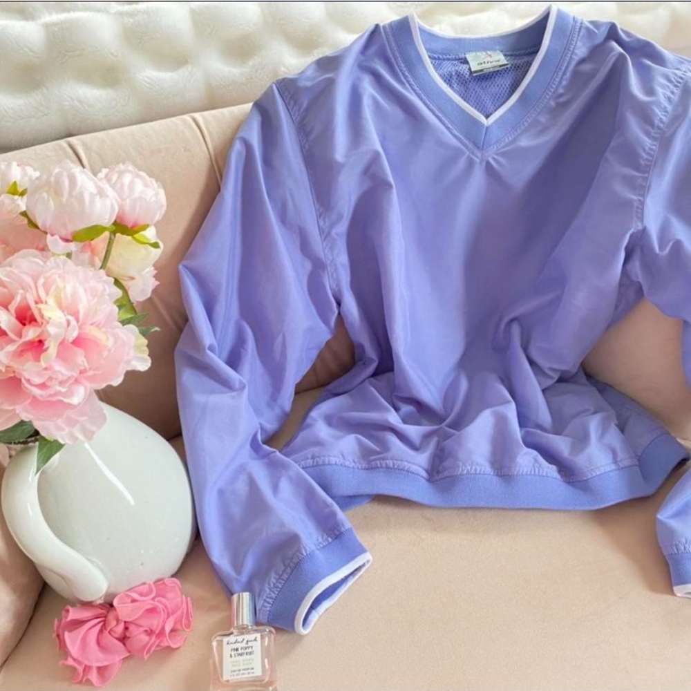 90s Vintage lilac purple windbreaker pullover from the brand Ativa 💜